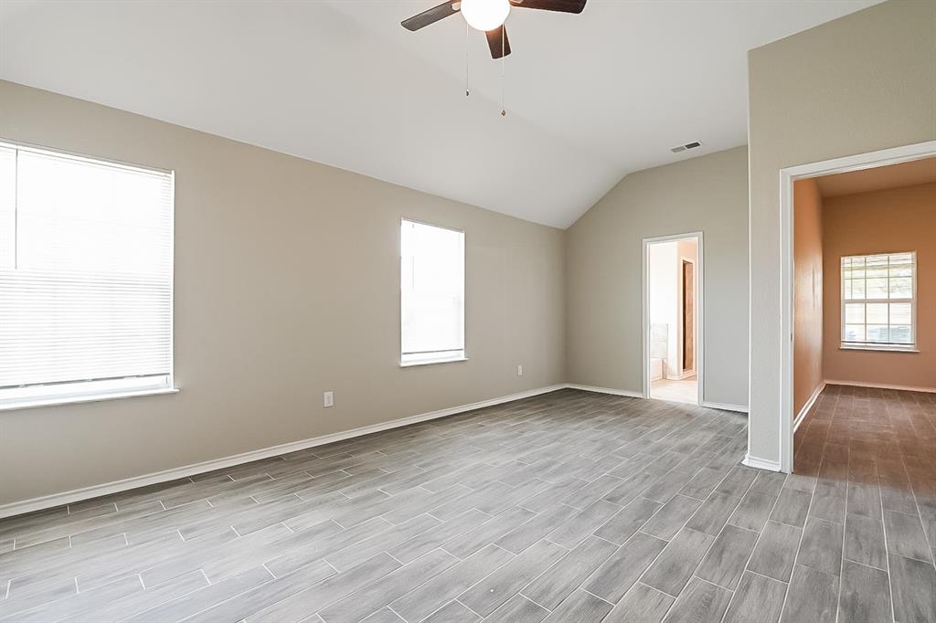 Lindell Estates - Residential Lease