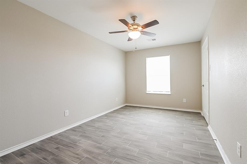 Lindell Estates - Residential Lease