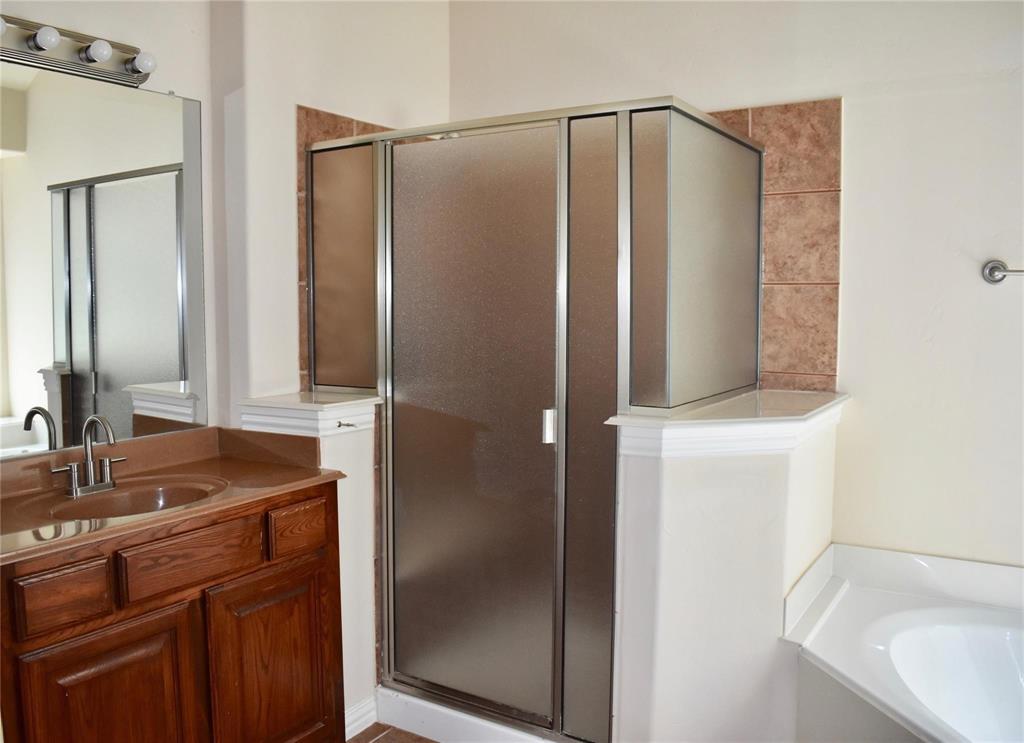 Village Of Fairview Ph II - Residential Lease