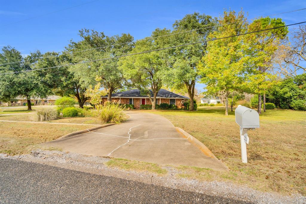 214 Willow Creek Lane