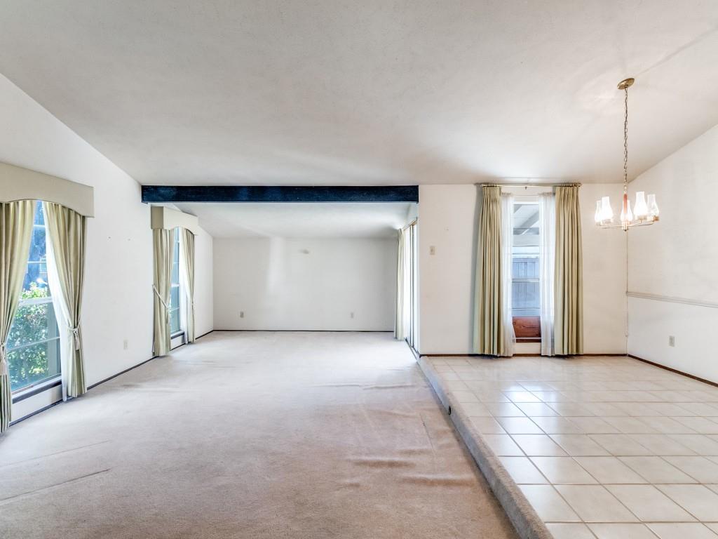 11032 Wallbrook Drive