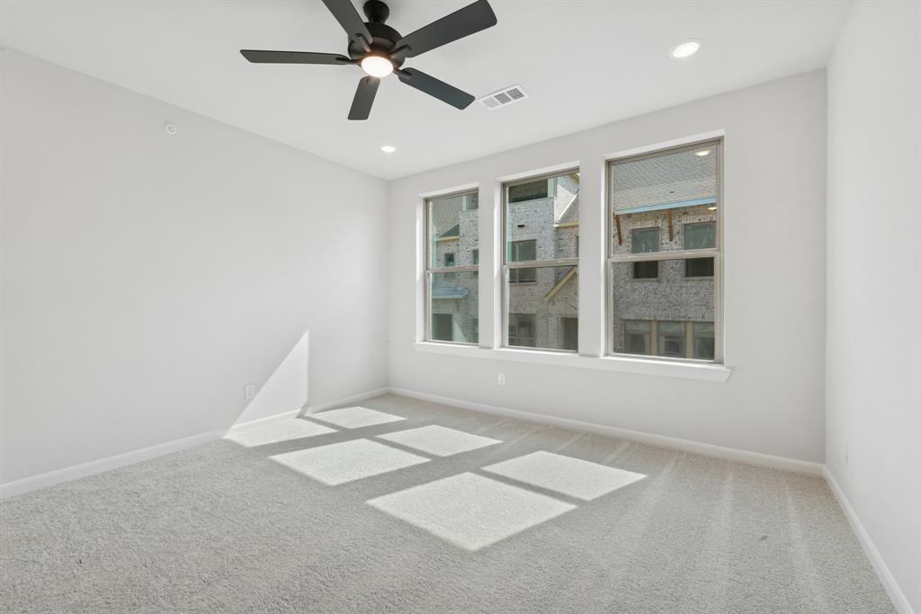 Hillside at Las Colinas - Residential