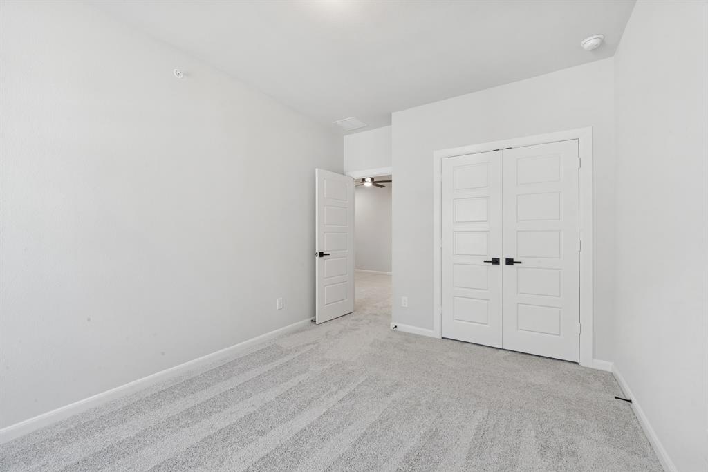 Hillside at Las Colinas - Residential