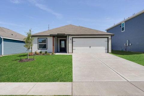 Photo of 4906 Fillmore Drive, Greenville, TX 75401 (MLS # 21384882)