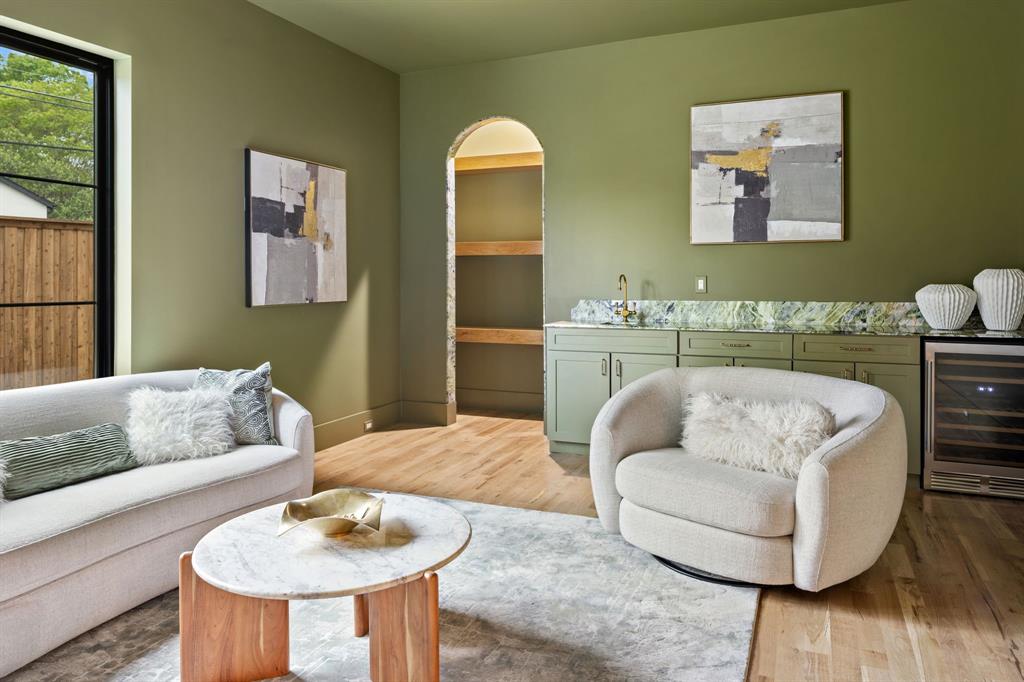 Walnut Crest - Residential