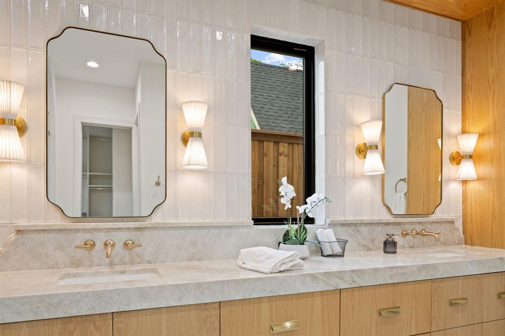 Walnut Crest - Residential