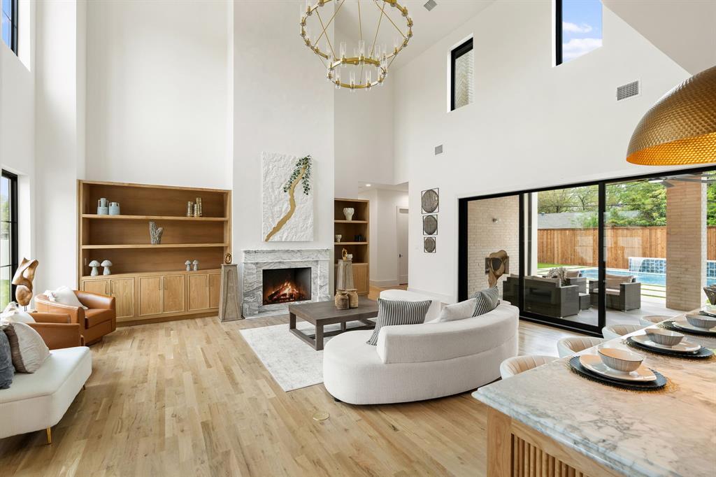 Walnut Crest - Residential