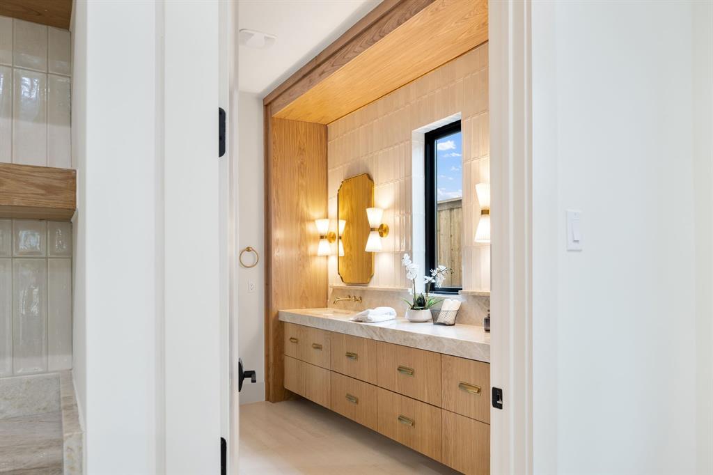 Walnut Crest - Residential