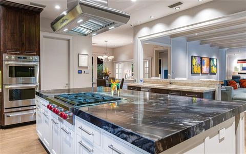 Tiny photo for 10989 Crooked Creek Drive, Dallas, TX 75229 (MLS # 20892654)