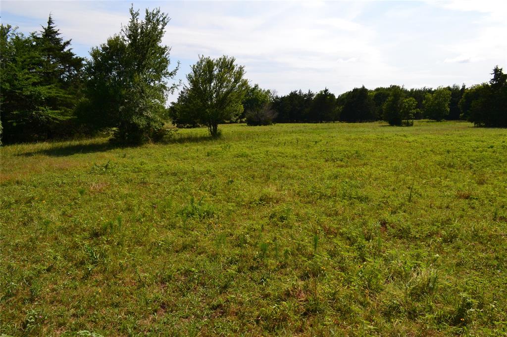 A0413 HATCHET F E - Land