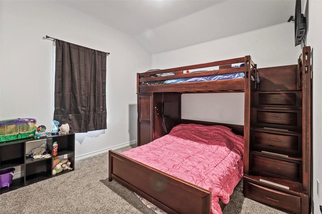 1017 Crepe Myrtle Lane