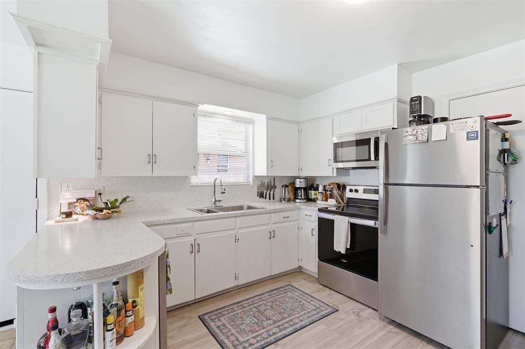 Fisher Road Heights 03 - Residential Income