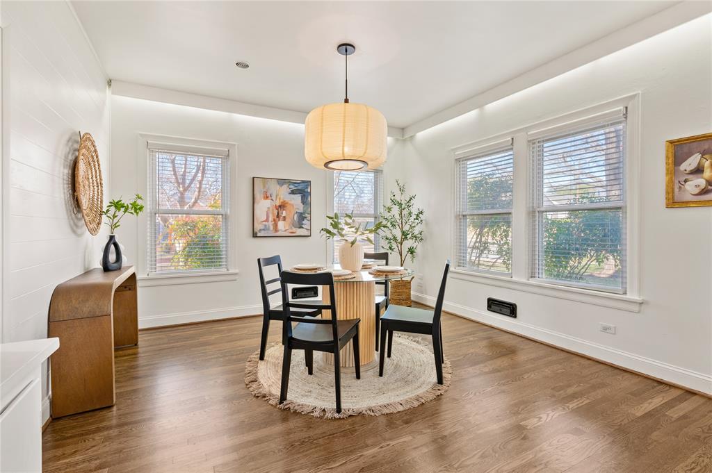 Chamberlain Arlington Heights 4th - Residential