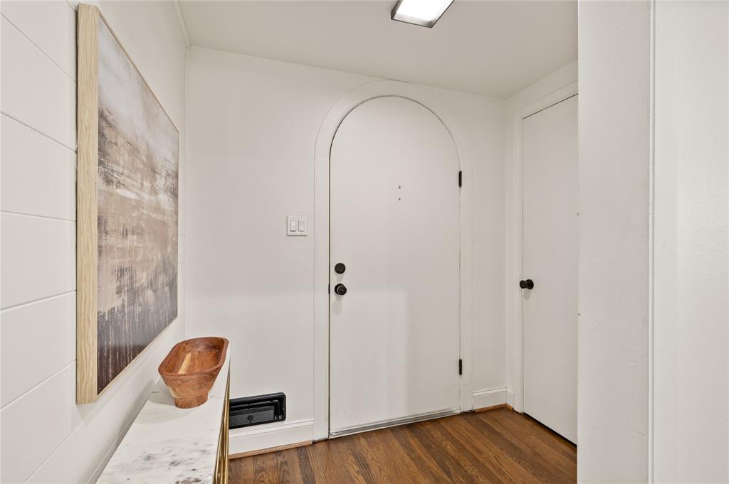 Chamberlain Arlington Heights 4th - Residential