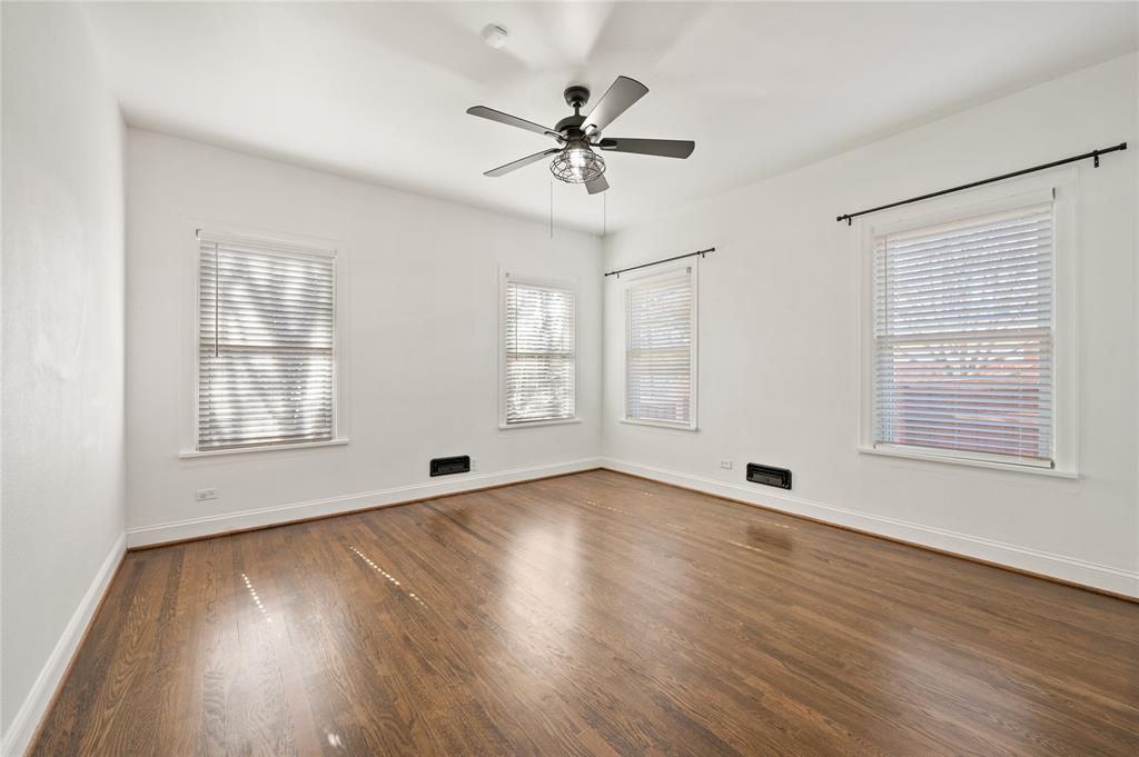 Chamberlain Arlington Heights 4th - Residential