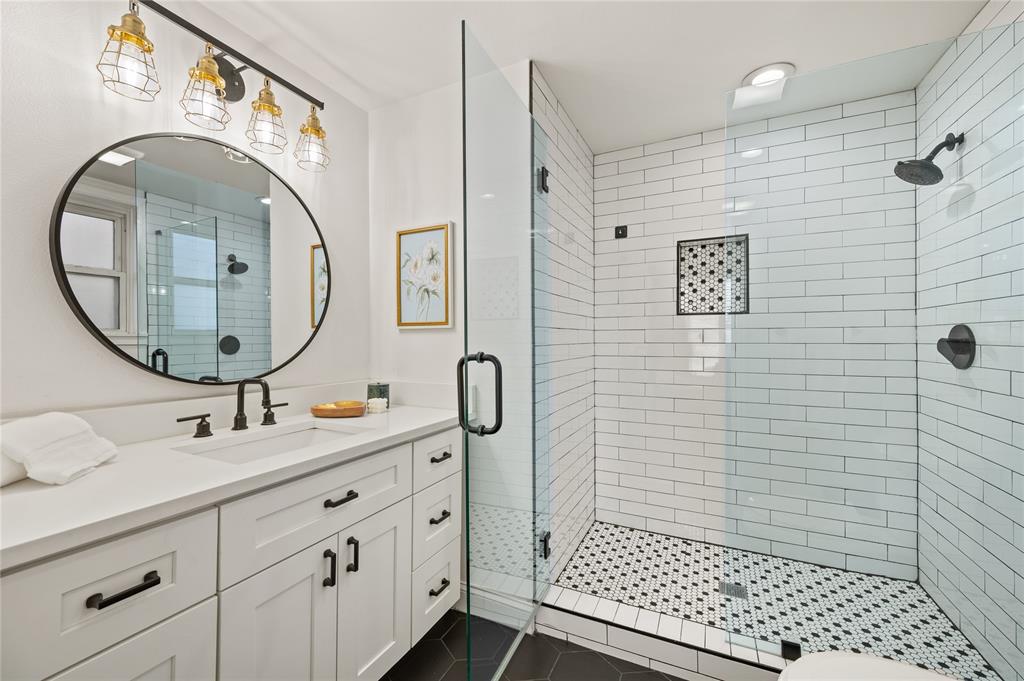 Chamberlain Arlington Heights 4th - Residential