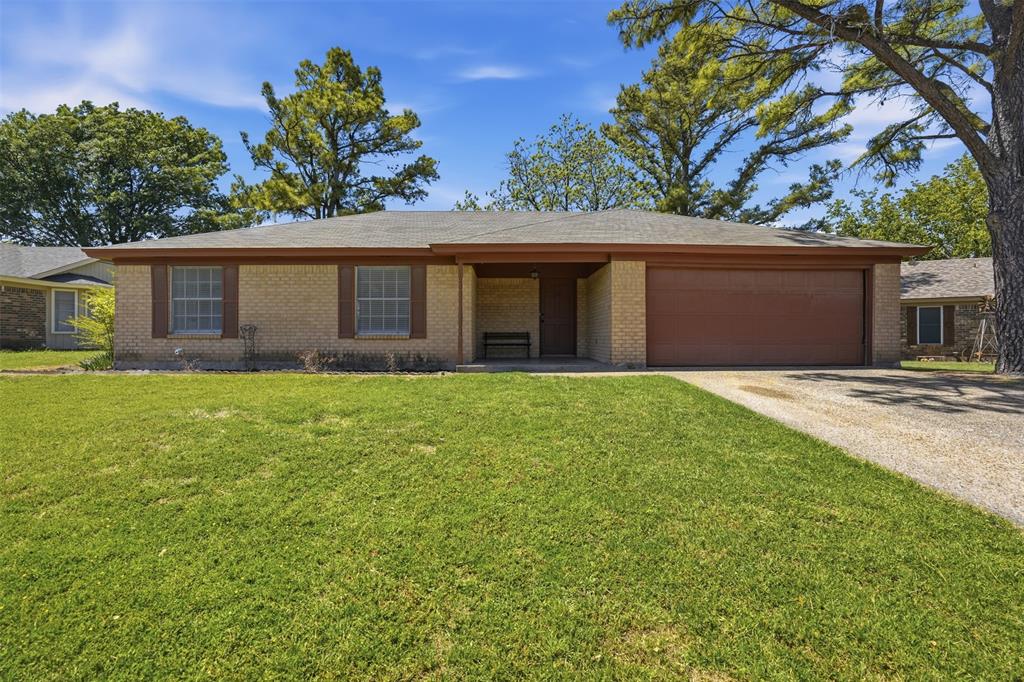 2026 Pebblecreek Drive