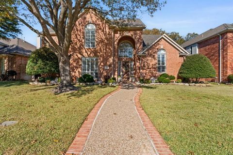 Photo of 3505 Bradford Drive, Richardson, TX 75082 (MLS # 21197198)