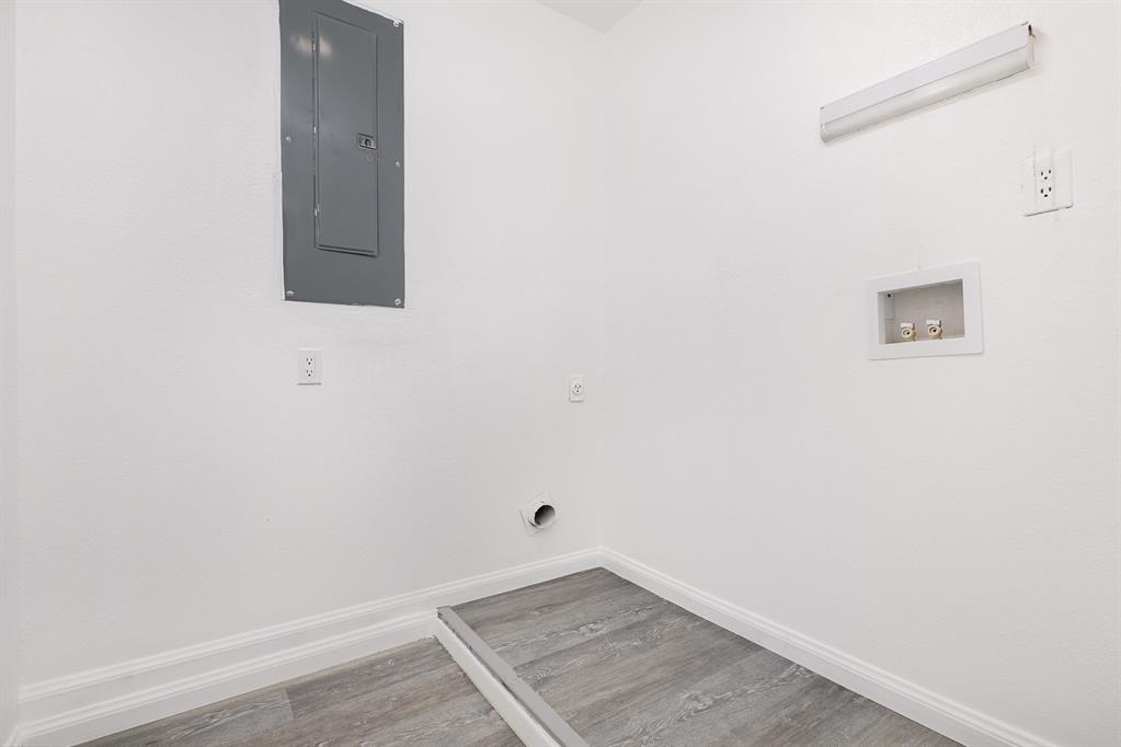 Lucas Estates Add - Residential Lease