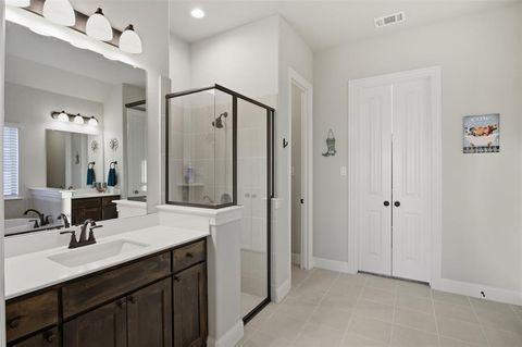 Tiny photo for 421 Evening Fire Drive, Waxahachie, TX 75167 (MLS # 21197108)