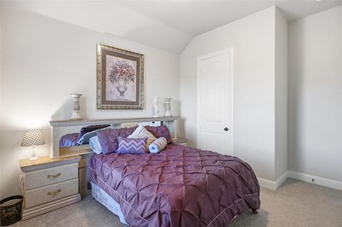 Tiny photo for 421 Evening Fire Drive, Waxahachie, TX 75167 (MLS # 21197108)