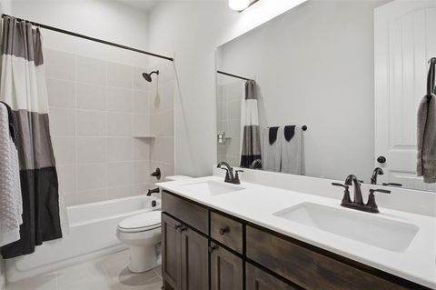 Tiny photo for 421 Evening Fire Drive, Waxahachie, TX 75167 (MLS # 21197108)