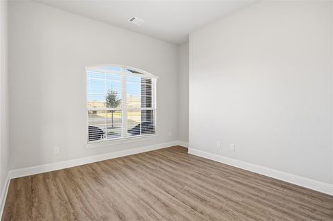 Tiny photo for 421 Evening Fire Drive, Waxahachie, TX 75167 (MLS # 21197108)