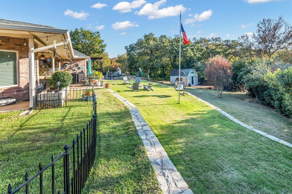 Decordova Bend Estate - Residential