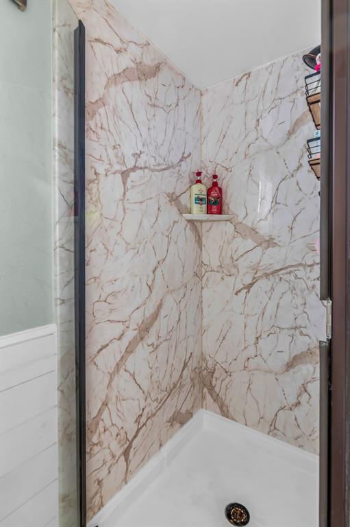 Decordova Bend Estate - Residential