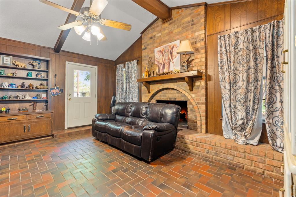 Ocampo C - Residential