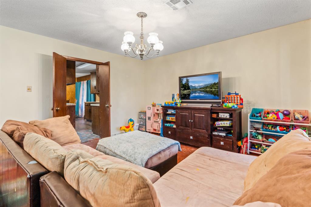 Ocampo C - Residential