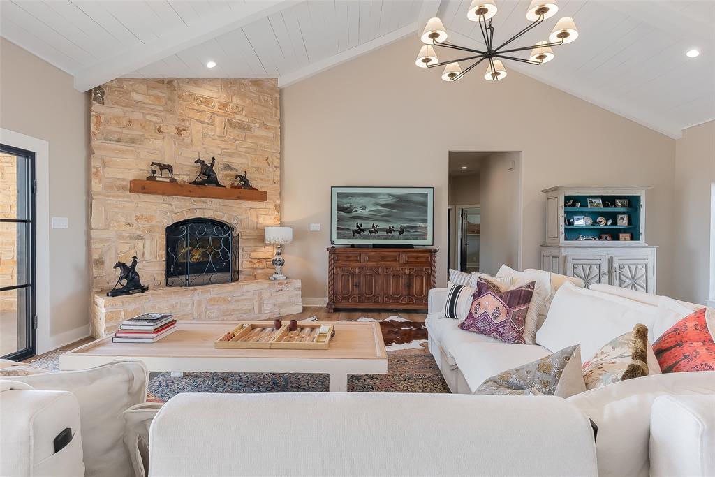 Blue Sky Estate - Farm