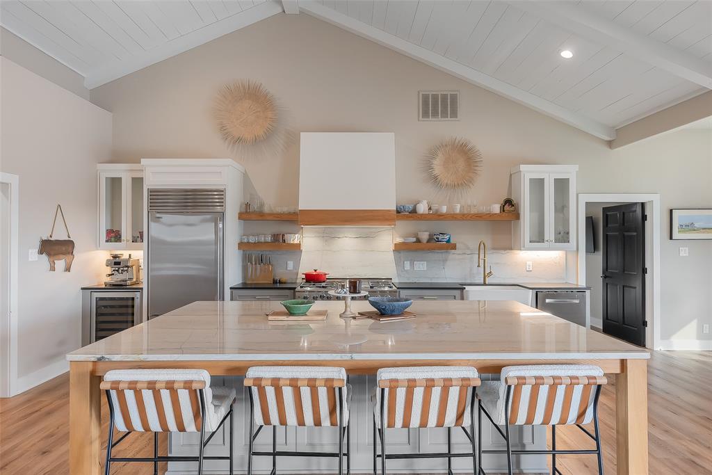 Blue Sky Estate - Farm