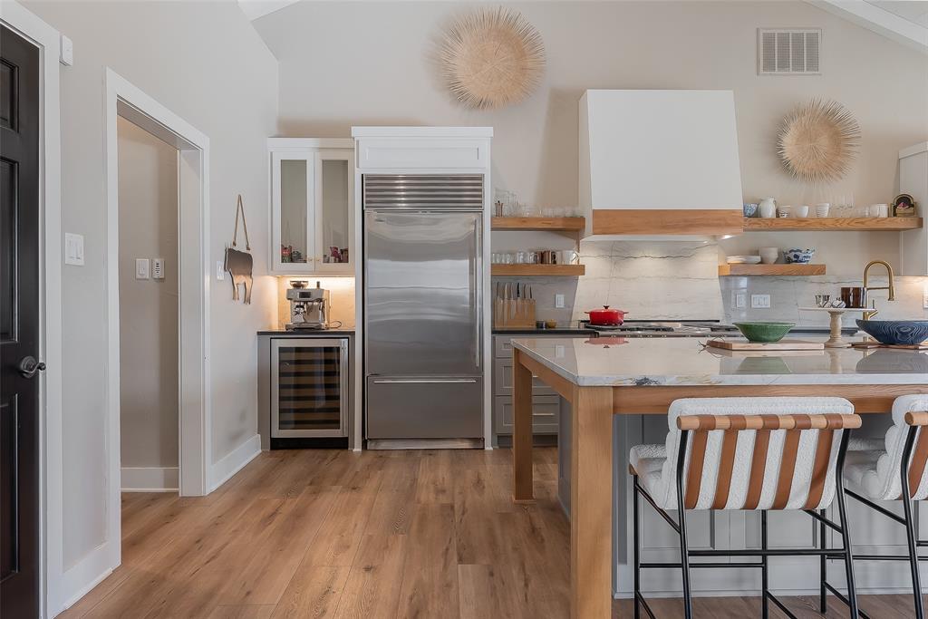 Blue Sky Estate - Farm