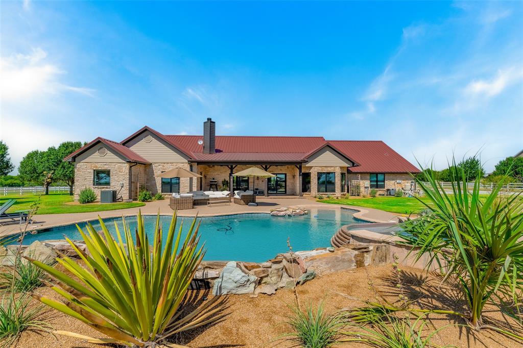 Blue Sky Estate - Farm