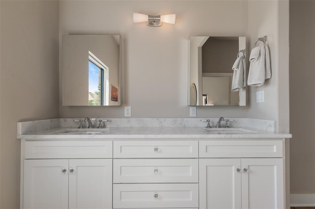 Blue Sky Estate - Farm