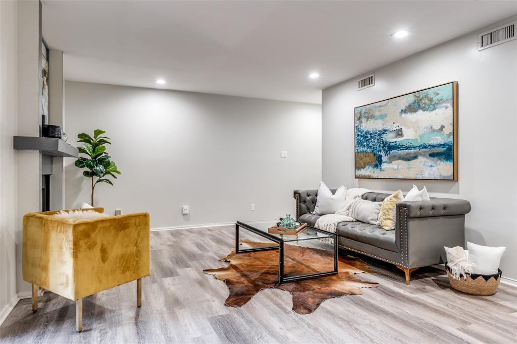 5130 Amesbury Drive 103