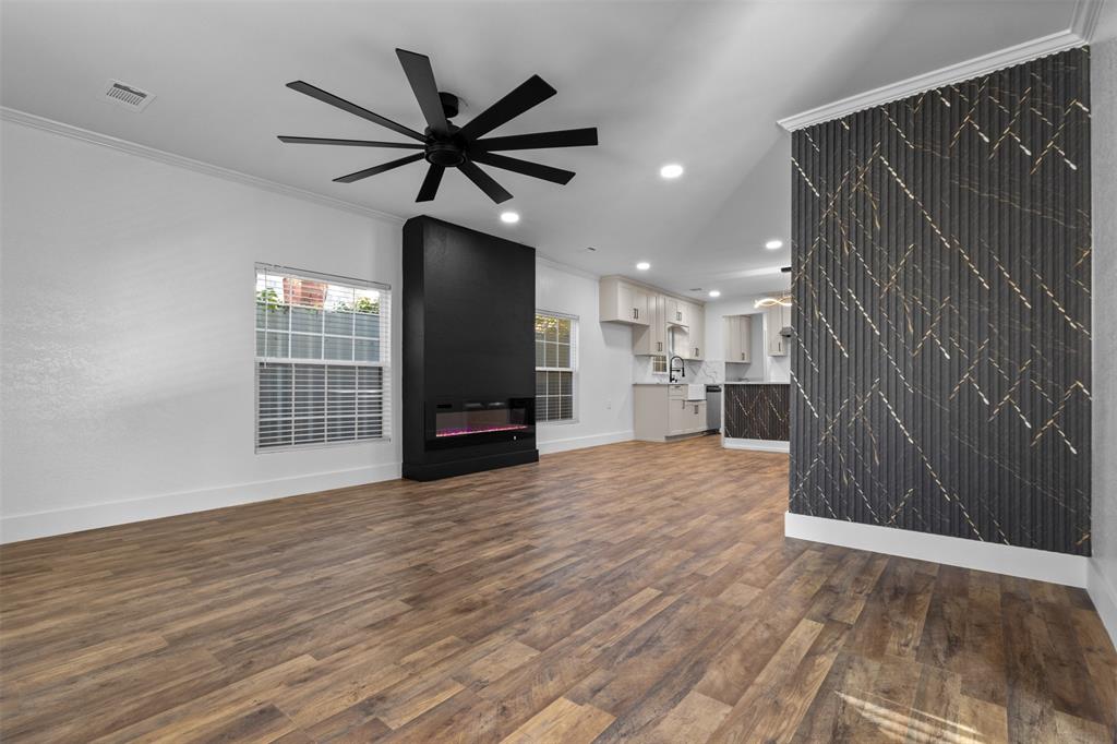 Terrace Home - Residential