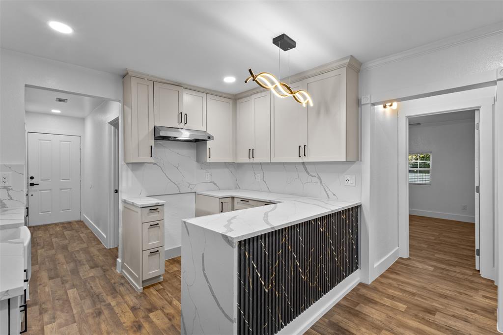 Terrace Home - Residential