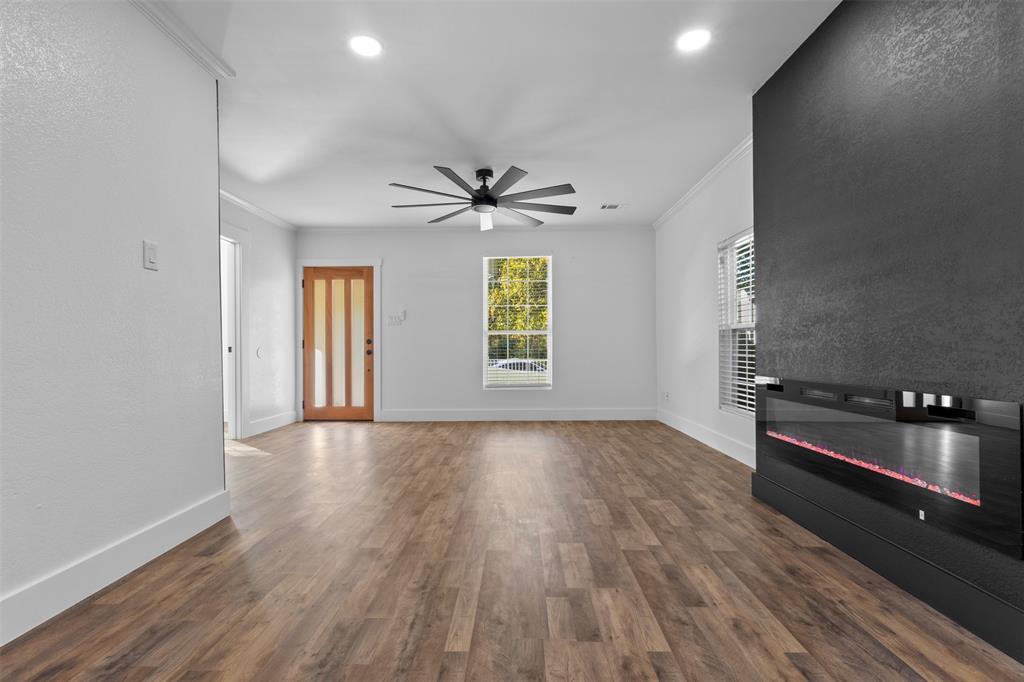 Terrace Home - Residential