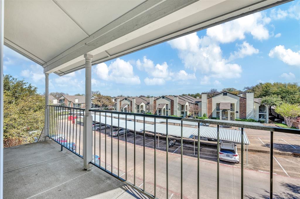 Woodhaven Condo - Residential