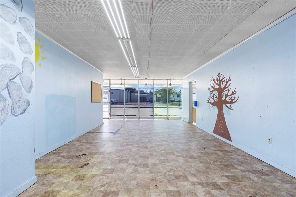 Orig Town Of Greenville - Commercial Sale