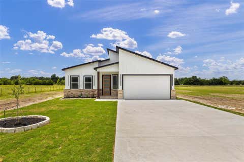 Photo of 5522 COUNTY ROAD 3521, Quinlan, TX 75474 (MLS # 21308317)