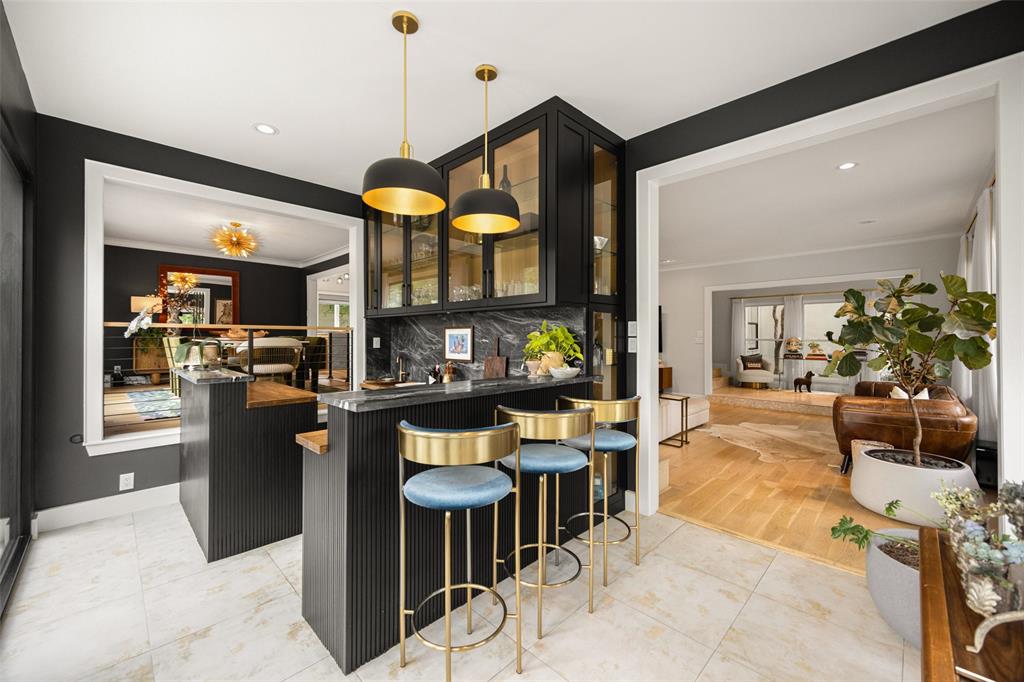 White Rock North Add 9th Instl - Residential