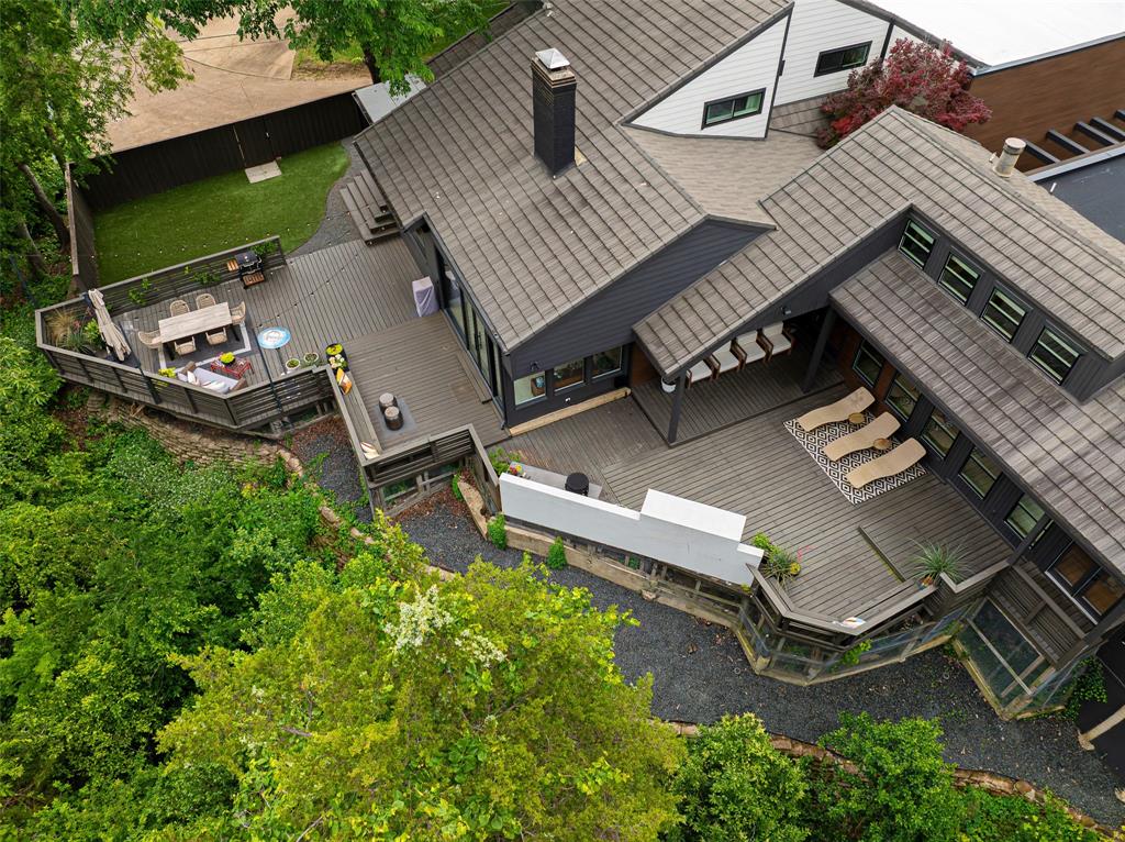 White Rock North Add 9th Instl - Residential