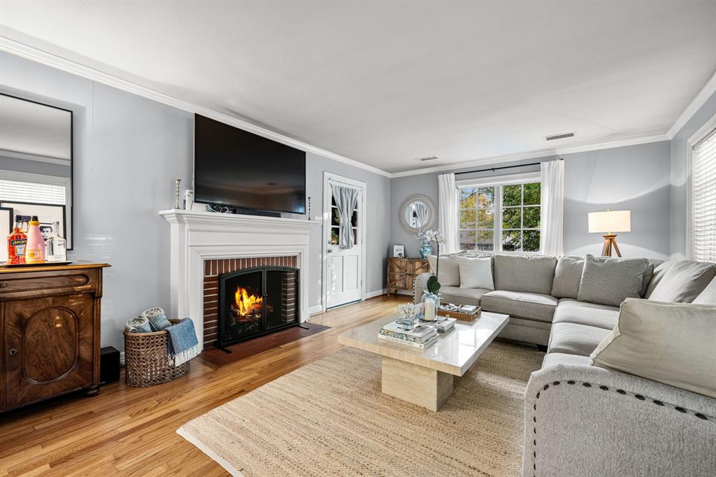 6411 Bob O Link Drive