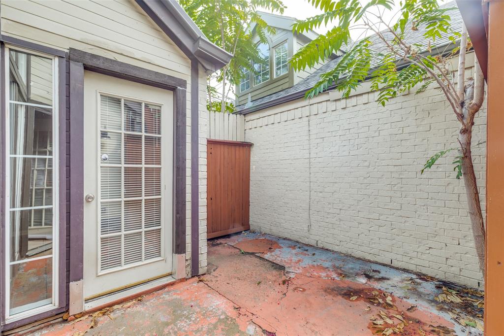 Gables at Royal Lane - Residential