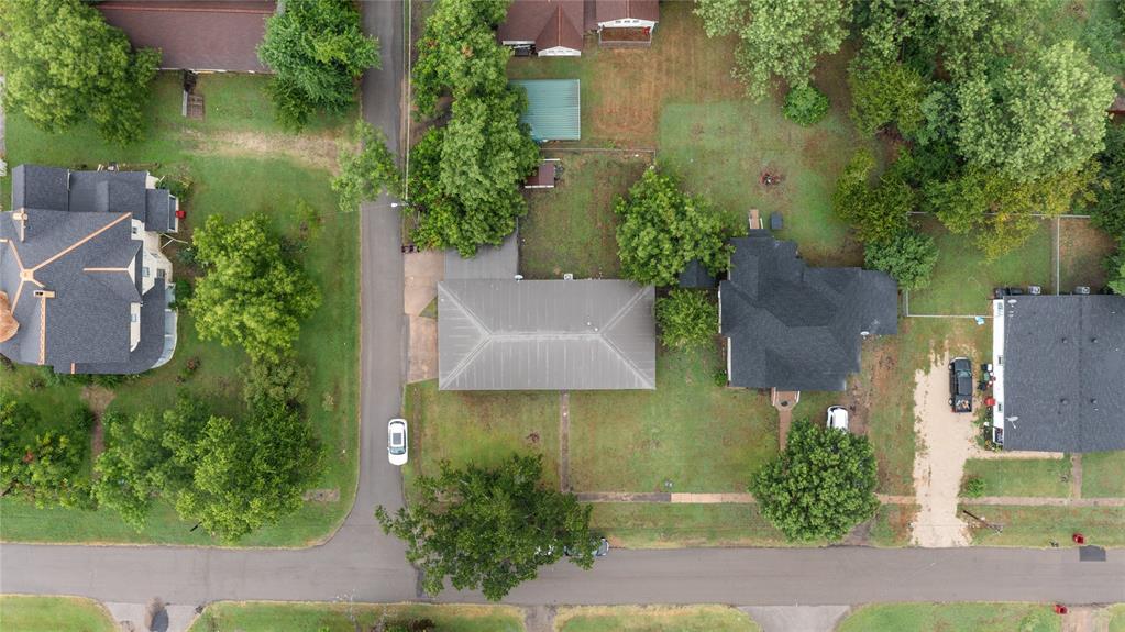 801 Poplar Street