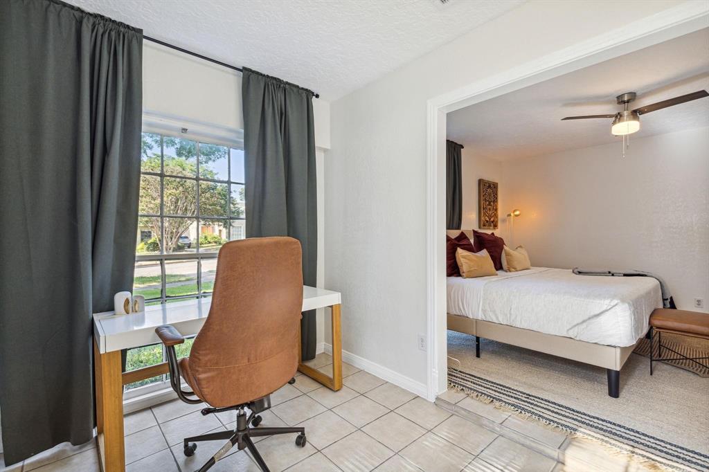 Kessler Plaza - Residential