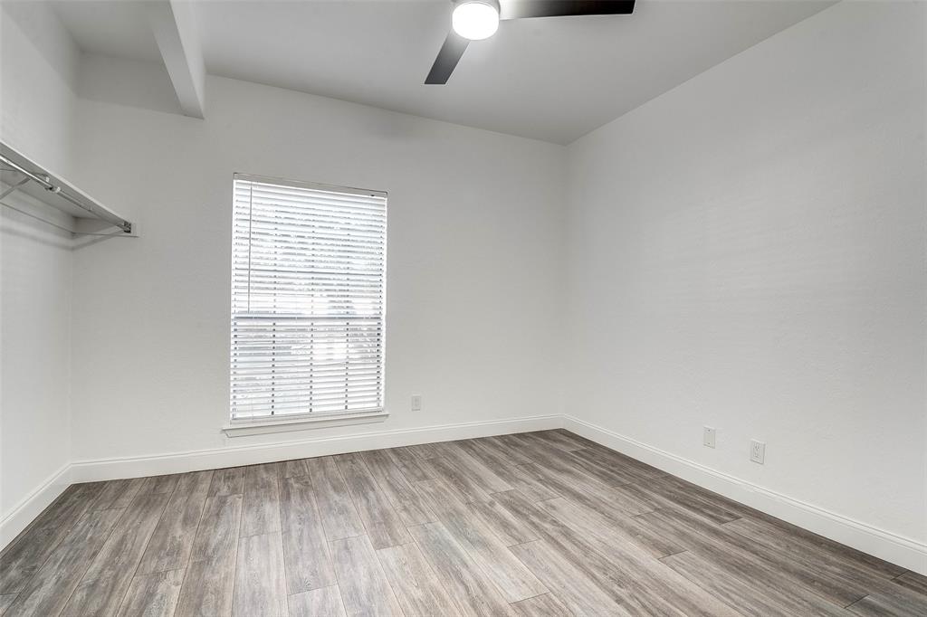 Cobblestone Condo - Residential